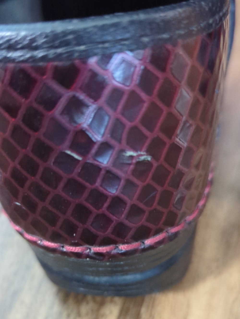 Dansko XP Burgundy Snake Print Leather Clog 38 - Picture 8 of 8